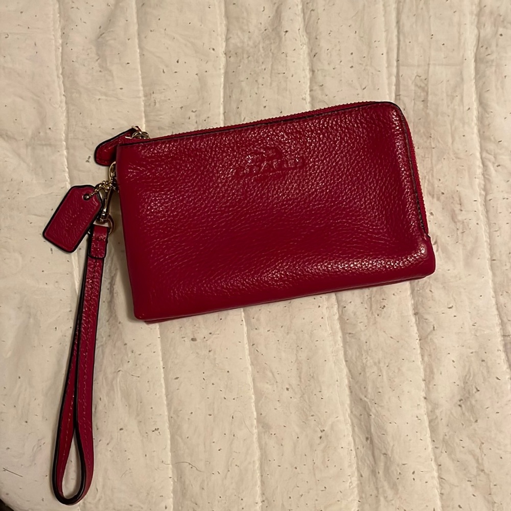 Coach Wristlet, Red